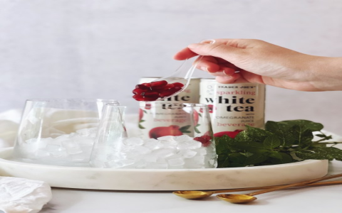sparkling white tea