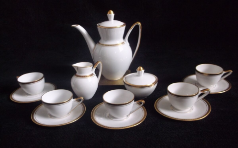 Mitterteich Bavaria Tea Set: Classic Beauty for Your Table