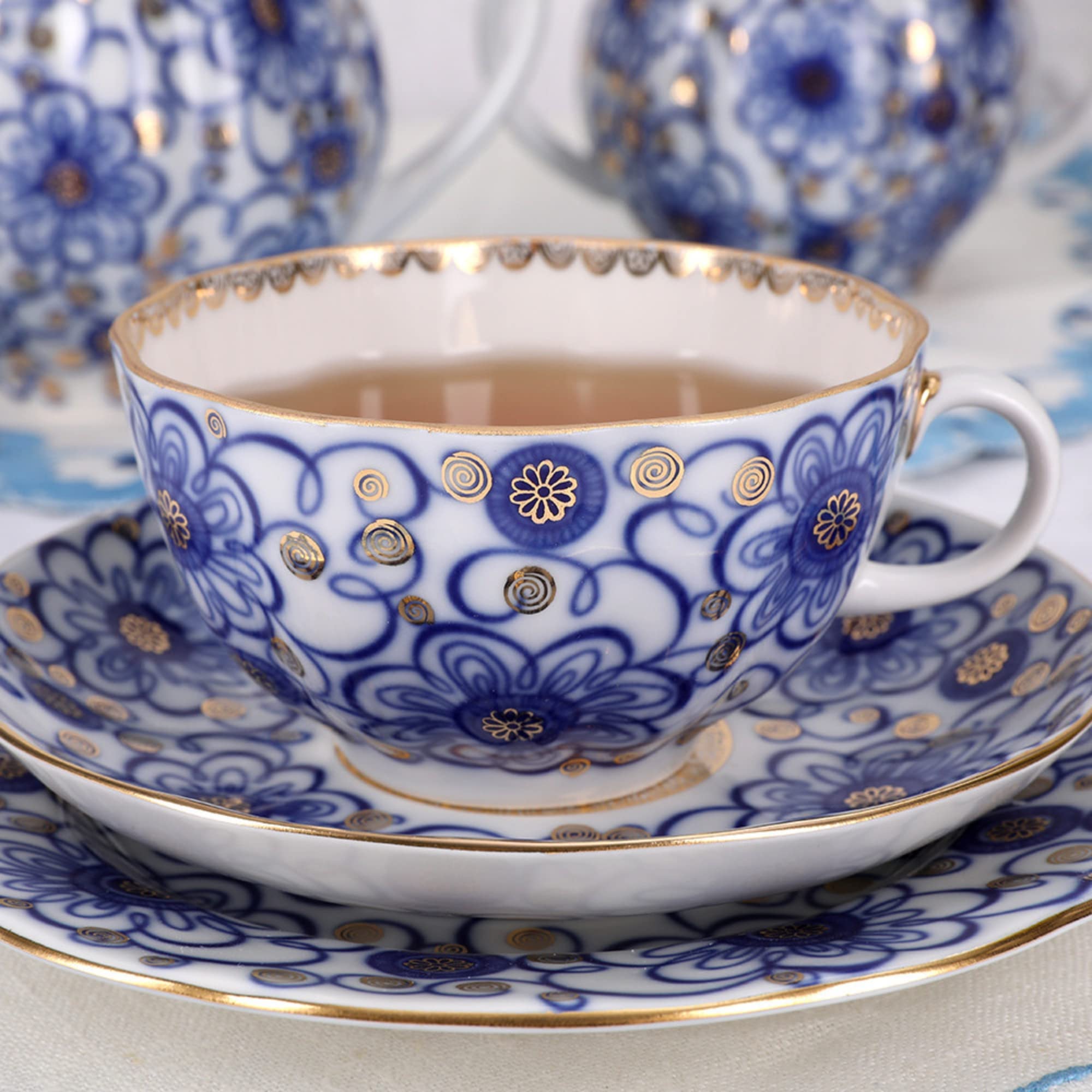 Lomonosov Tea Set: Find the Perfect One! (Styles & Prices)