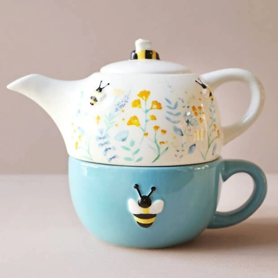 Bee Tea Set for Kids & Adults (Fun Tea Party Sets)